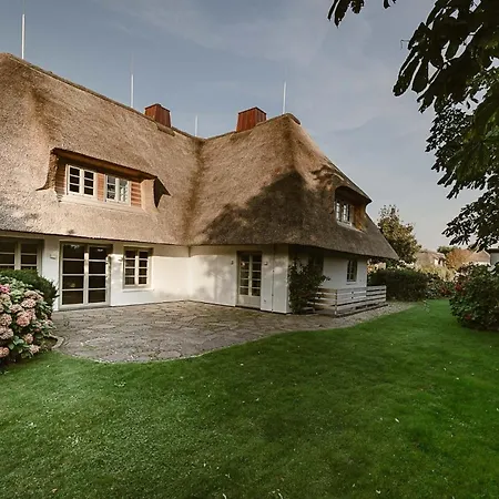 Huus Lykkebo Casa de Férias Keitum